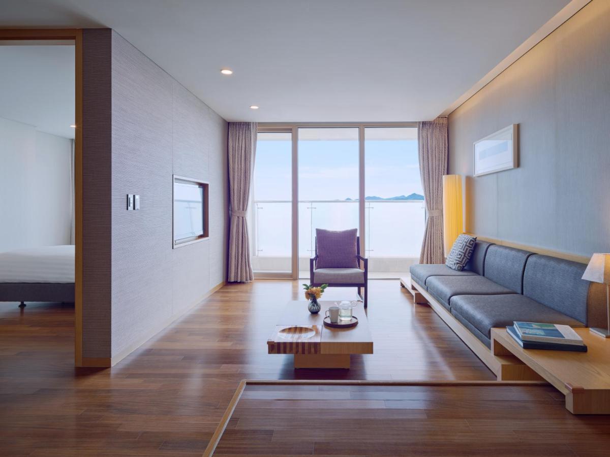 Hotel Sono Calm Yeosu Esterno foto