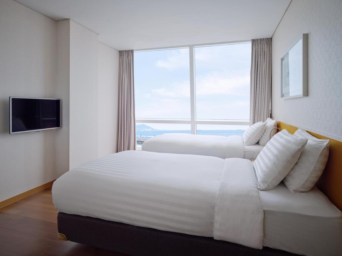 Hotel Sono Calm Yeosu Esterno foto