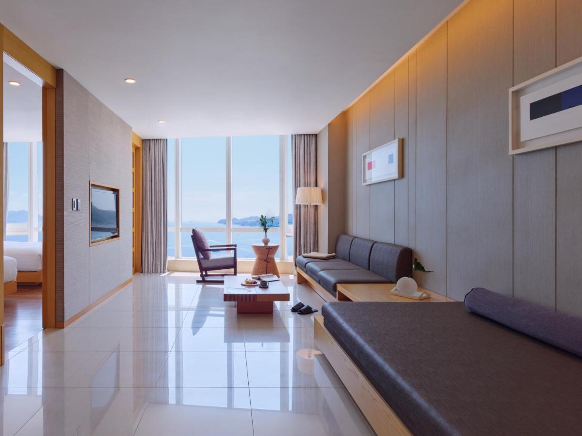 Hotel Sono Calm Yeosu Esterno foto