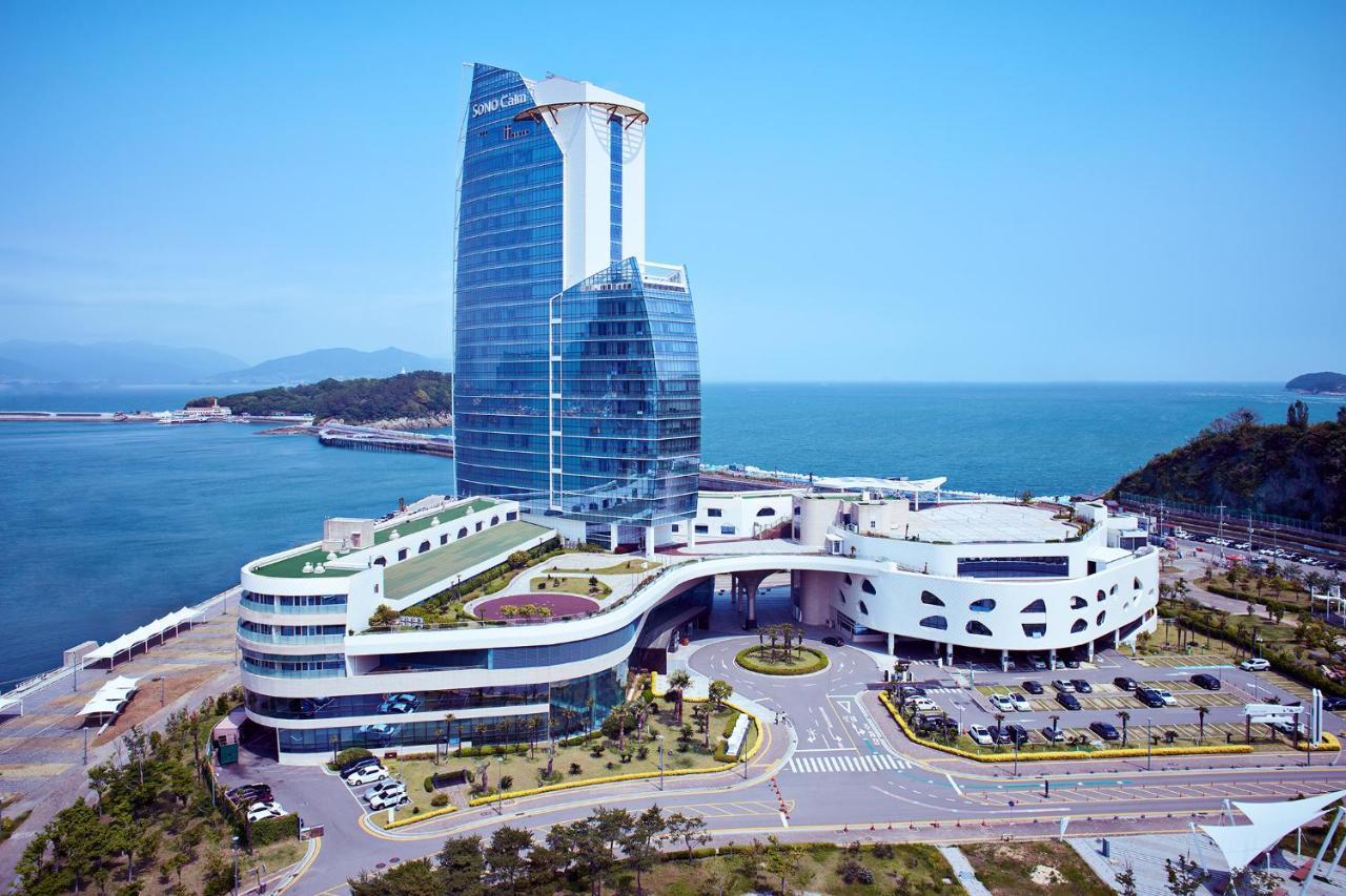 Hotel Sono Calm Yeosu Esterno foto