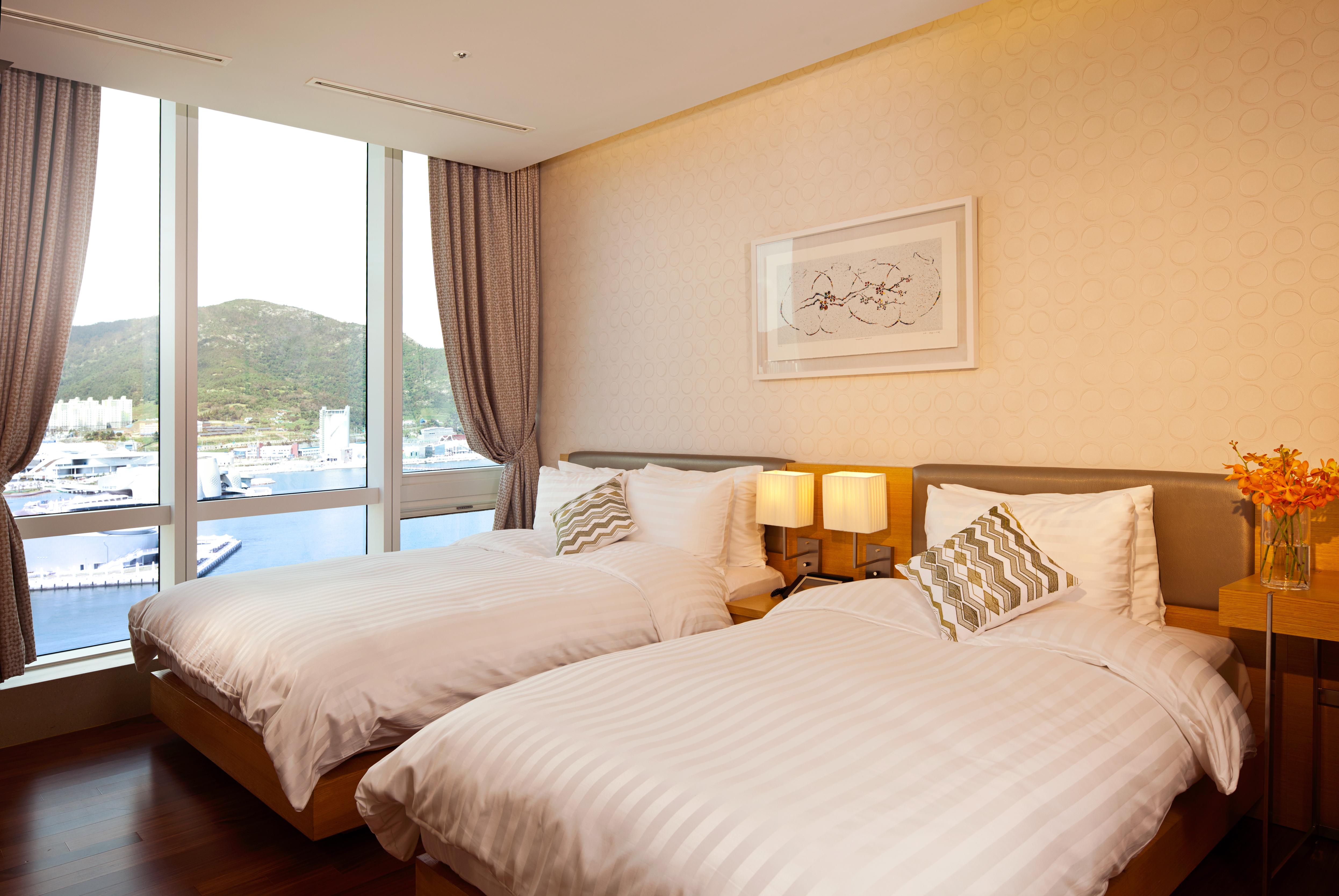 Hotel Sono Calm Yeosu Esterno foto