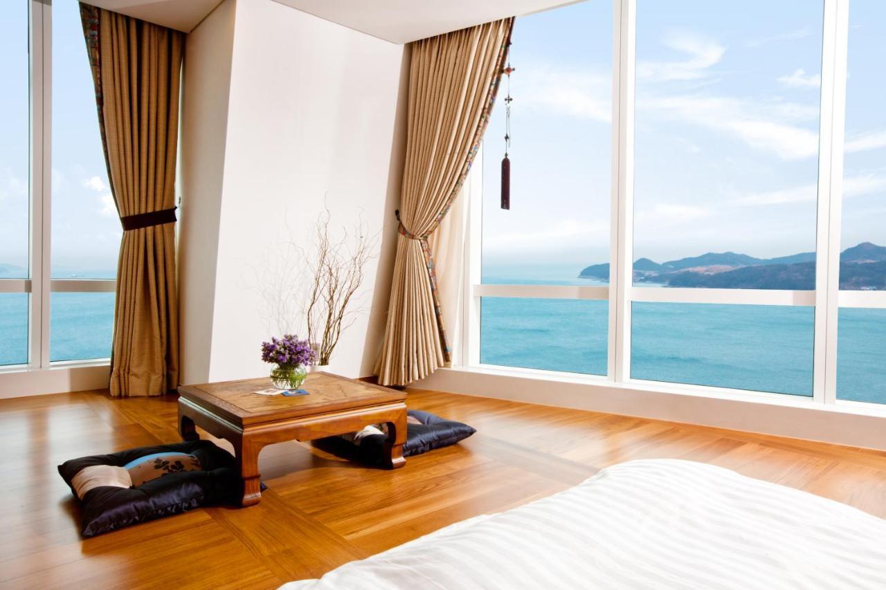 Hotel Sono Calm Yeosu Esterno foto